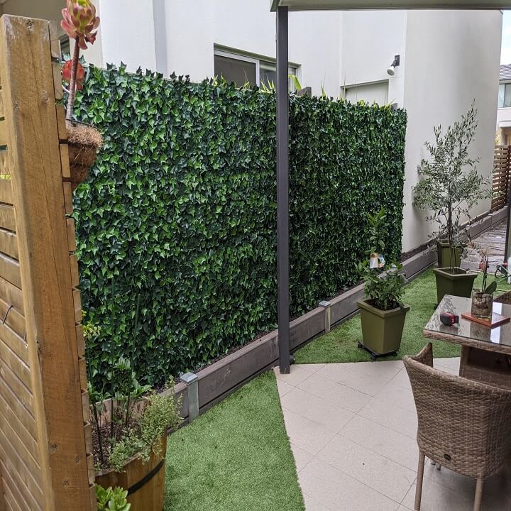 10 Fake Vertical Garden Ideas for Small Space