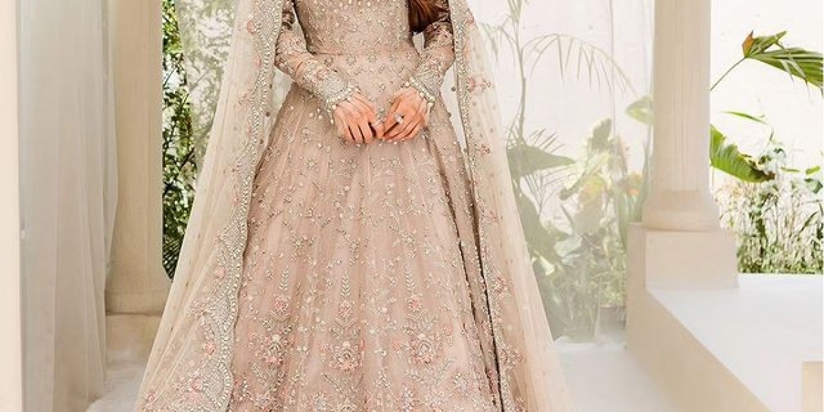 Your Ultimate Destination for Online Pakistani Dresses