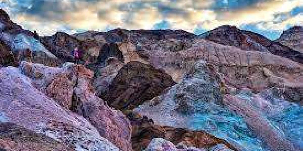 Vibrant Vistas: Exploring the Artist's Palette of Death Valley