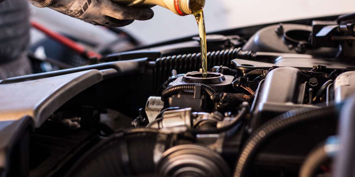Alert! Your Engine Might Be at Risk with Degraded Engine Oil and Lubricants