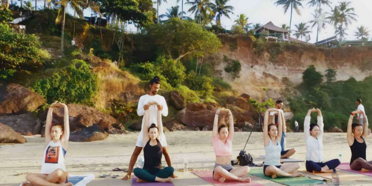 Yoga teacher training in Rishikesh: nirvana yoga school