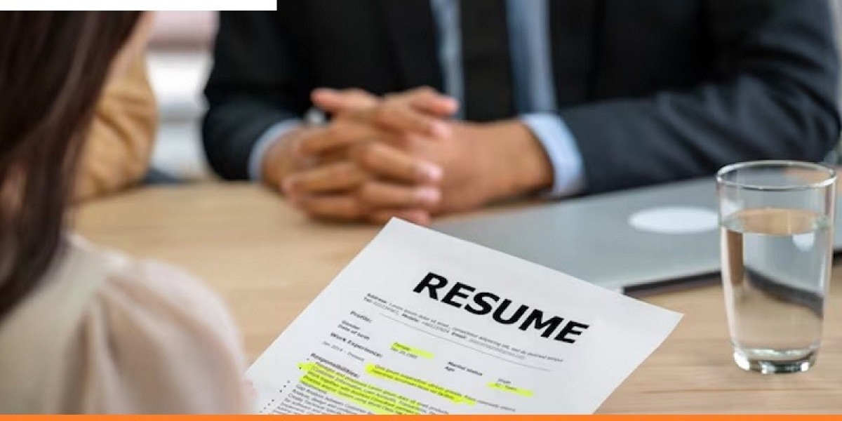 Finding a Top Resume Writing Service Company in Dubai - 5 Critical Things to Look For