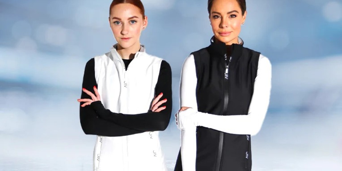 Stay Warm on the Ice: Figure Skating Thermo Jacket from Sweden