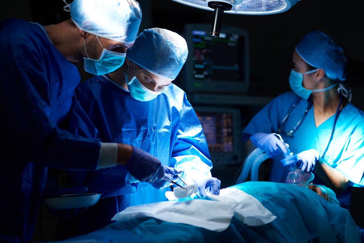 Expert Knee Surgeon in Cheshire | The Knee Clinic | Medium